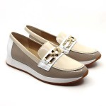 Pitillos mocassin beige lakleer 5675